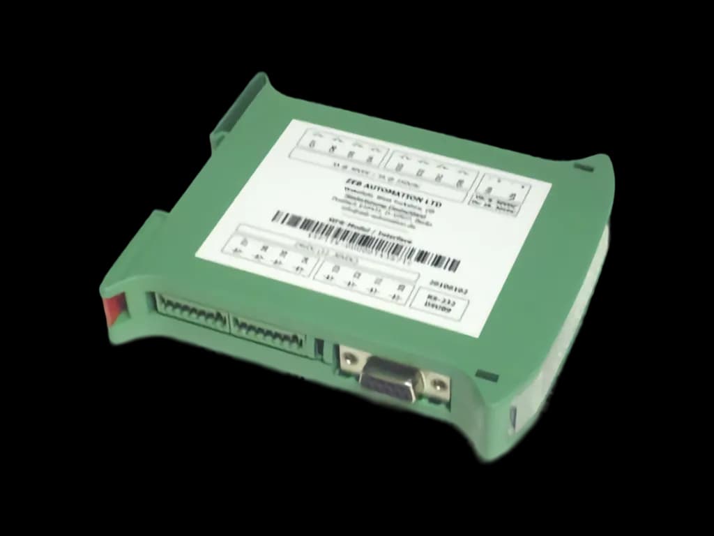Narrow multifunction relay for 8 digital inputs and 8 digital outputs via RS232